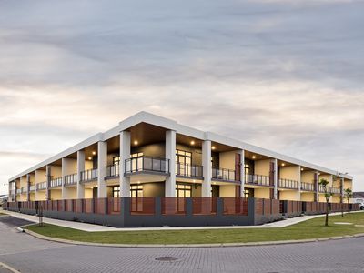 11 / 2 Cooli Street, Hammond Park