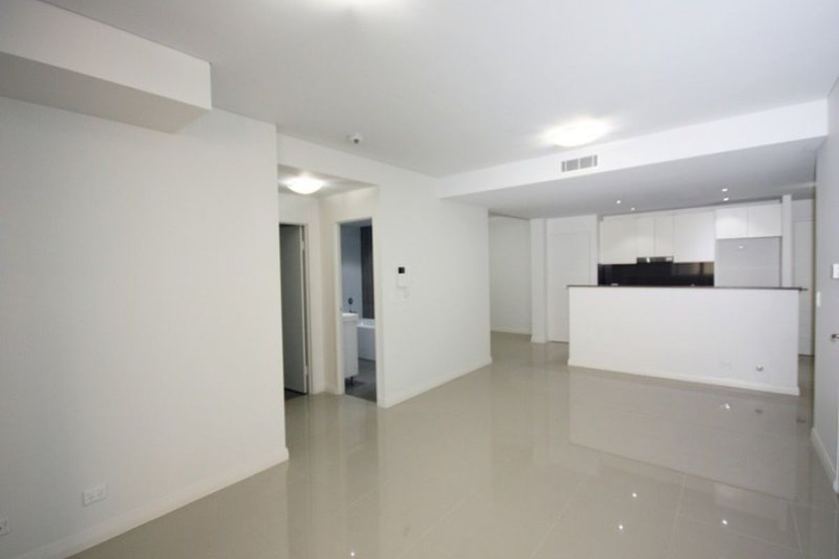 205 / 12 Rancom Street, Botany
