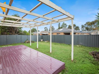 12 Silver Gum Street, Manor Lakes