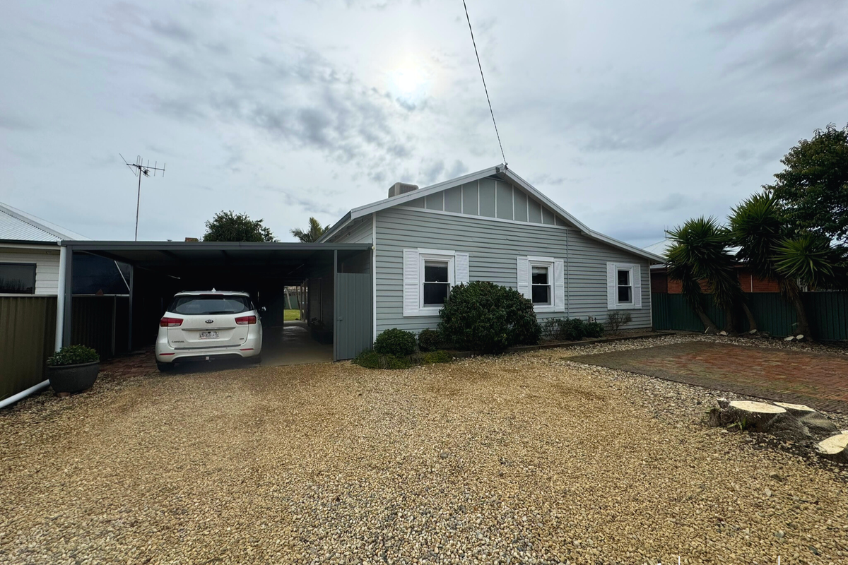 53 Fenaughty Street, Kyabram