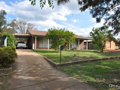 97  Cobborah Road, Dubbo