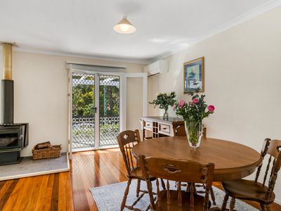 2 Glencarron Street, Kenmore