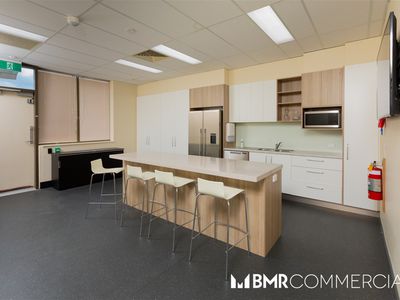 3&4 / 13-15 Dundas Court, Phillip