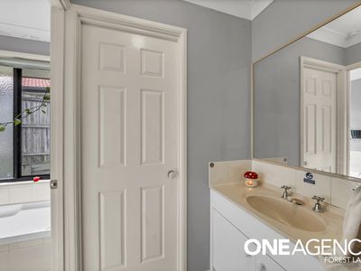 3 Green Place, Durack