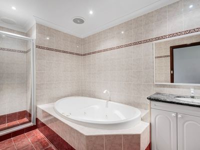 18 Albert Road, Middle Swan