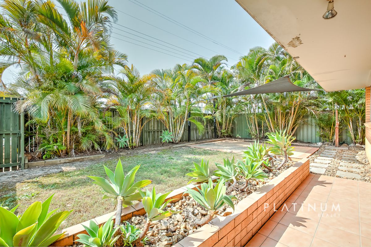 1 / 74 Tallebudgera Drive, Palm Beach