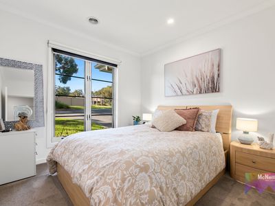 1 Santa Rosa Circuit, Rosebud