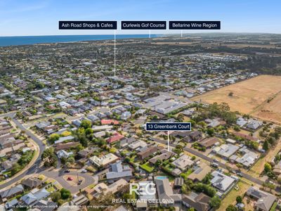 13 Greenbank Court, Leopold