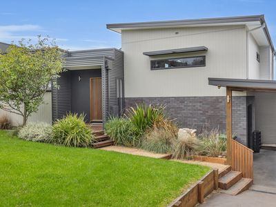 4 Stingray Point, Mallacoota