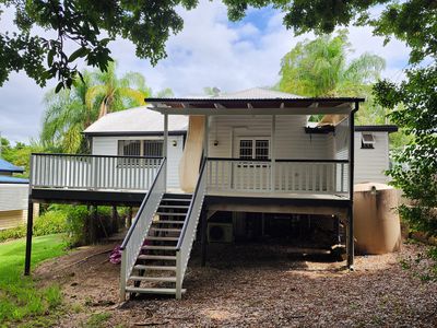 8 Barry Street, East Ipswich