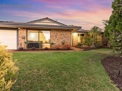 10 Pecan Court, South Lake