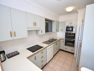 9 / 1 Beach Road, Hawks Nest