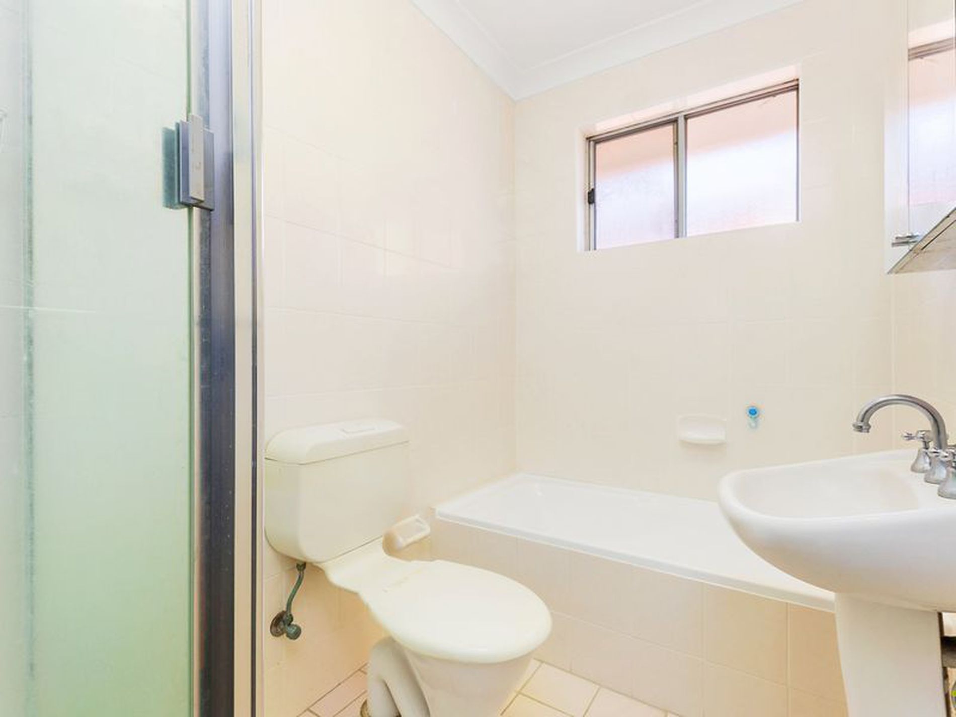 4 / 18 Willeroo Street, Lakemba