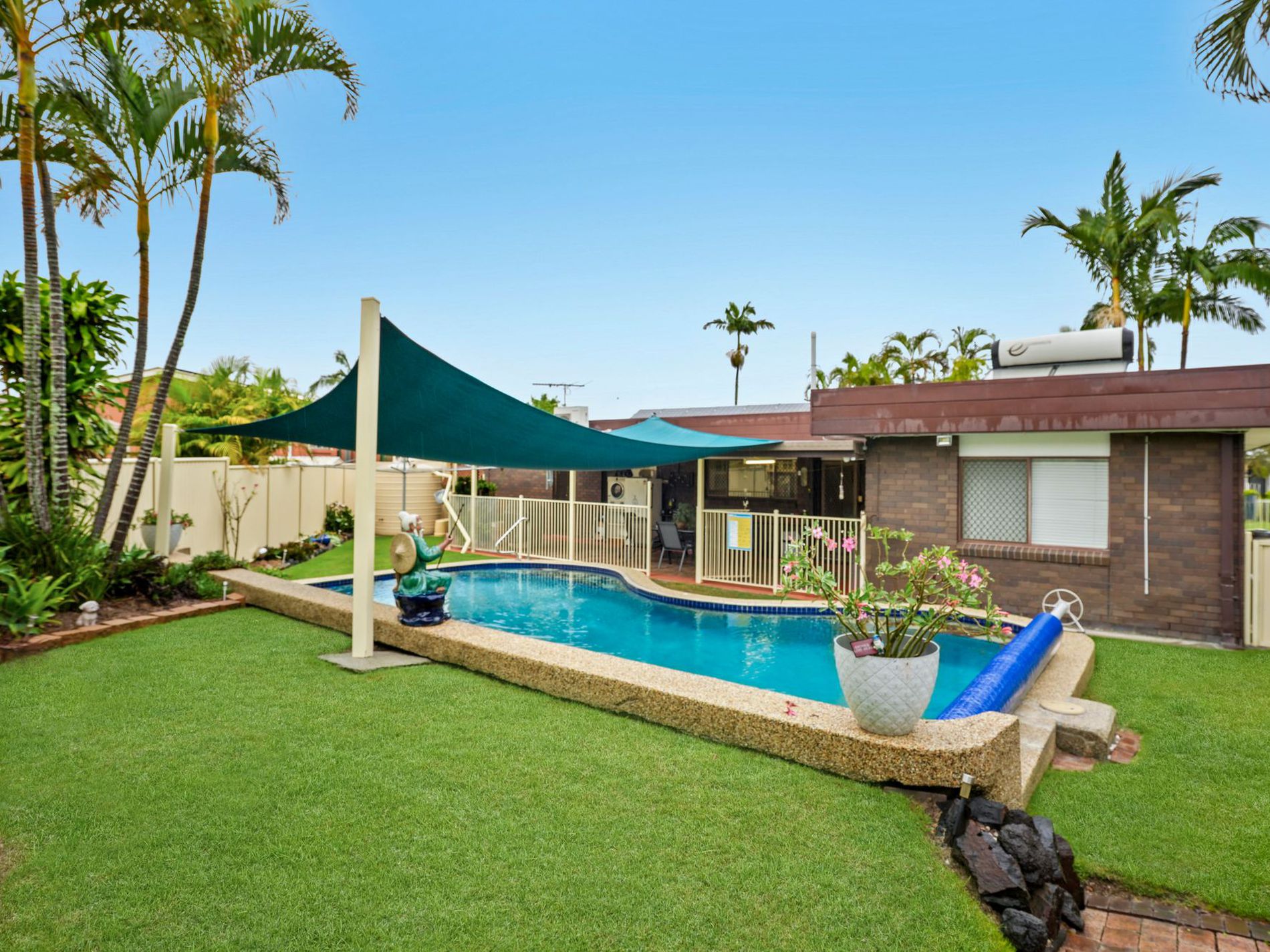 30 Trumpy Street, Silkstone