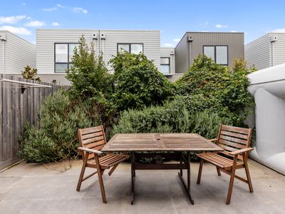 10 Piccolo Circuit, Williamstown North