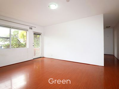 2 / 2 Mons Avenue, West Ryde