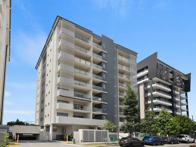 806 / 11 Playfield Street, Chermside
