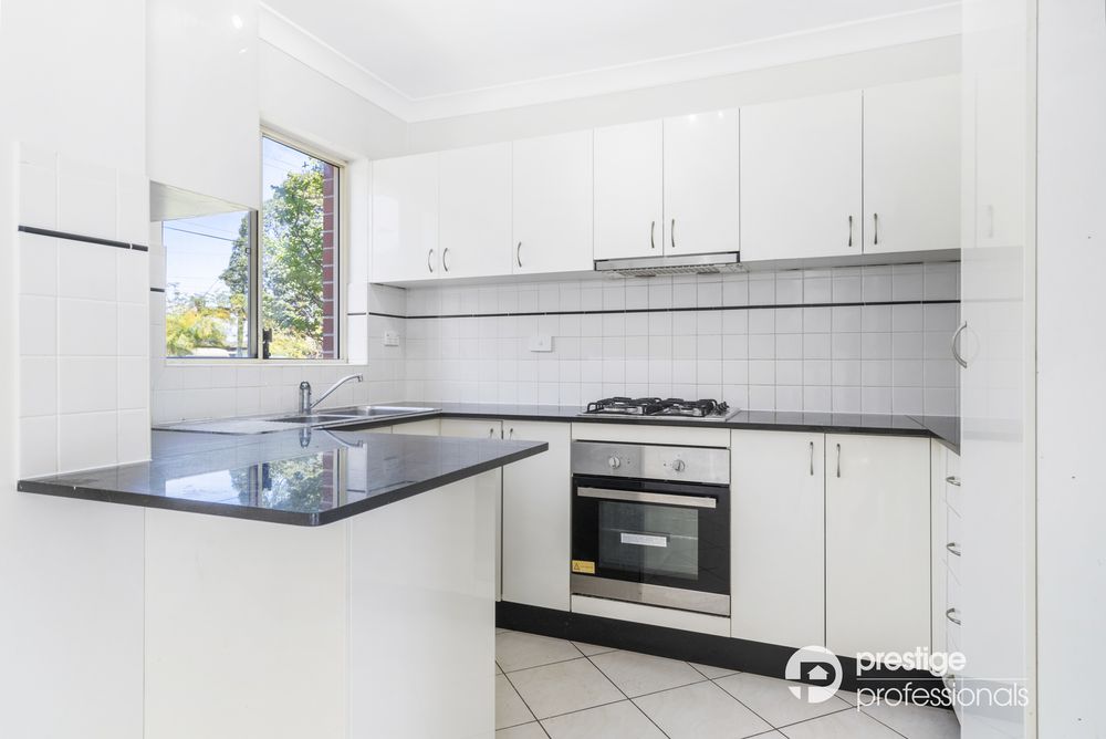 3 / 37-39 Swain Street, Moorebank