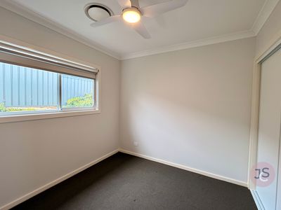 22 WATTLEBIRD CRESCENT, Elermore Vale