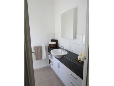 20 Endeca Court, Lovely Banks