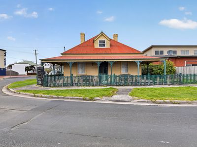 11 Elizabeth Street, George Town