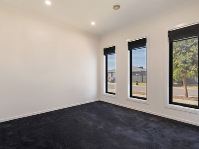 42 Riceflower Rise, Wallan