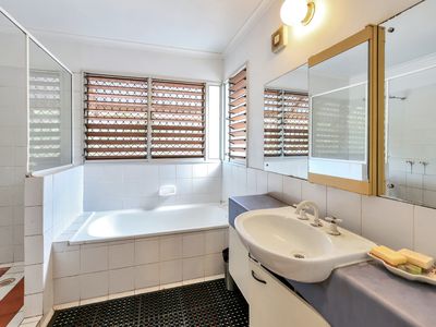 60 Sandpiper Grove, Howard Springs