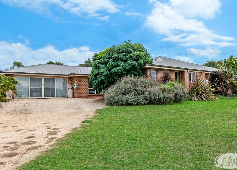 18 Bridgewater Road, Portland