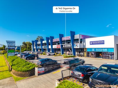 6 / 142 Siganto Drive, Helensvale