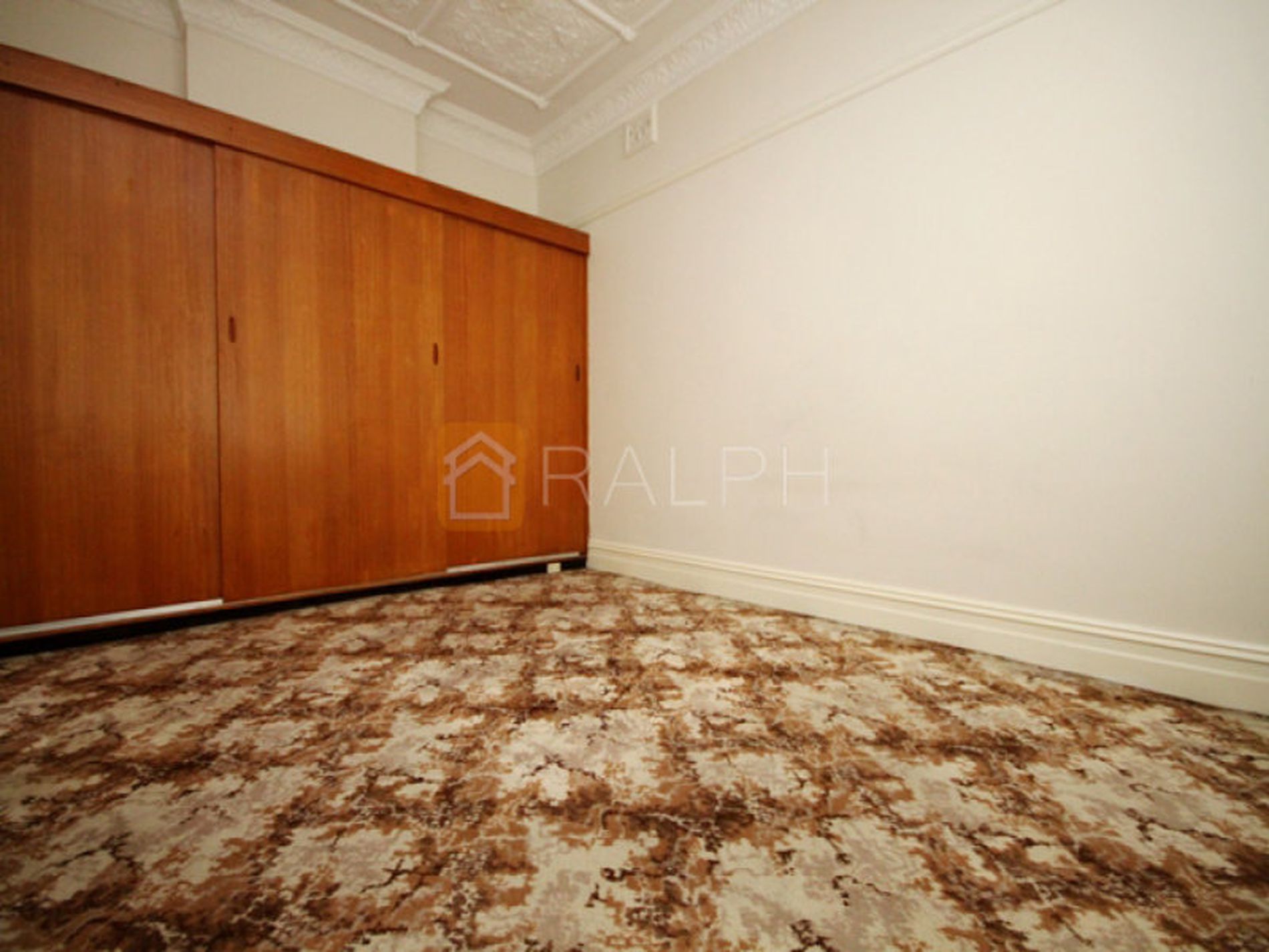 8 The Boulevarde, Lakemba