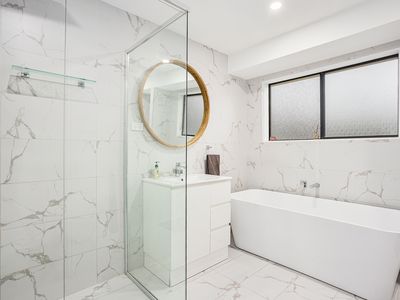 54 Esperance Drive, Albion Park