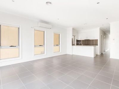 Unit 2 / 49 Hope Way, Tarneit