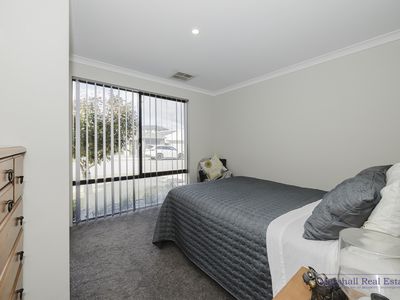 6 Gamboge Street, Eglinton