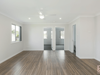 26A Campbell Parade, Mannering Park