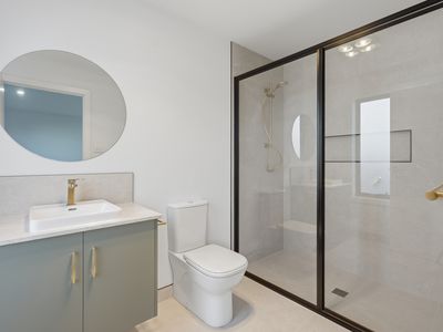 2 / 8 Imogen Court, Legana