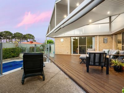 5 Mauldon Mews, Winthrop
