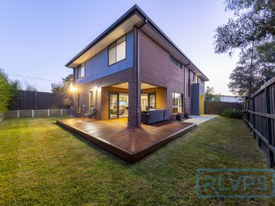 11 Temple Miles Road, Croydon