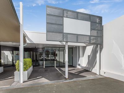 2/729 Sandgate Road, Clayfield