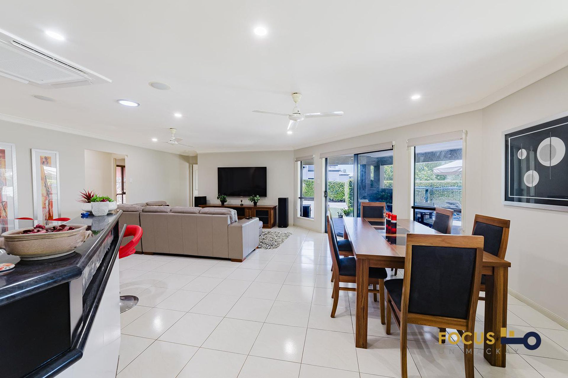 2 Madison Avenue, Glenella