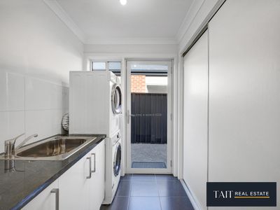 22 Currawong Drive, Wangaratta