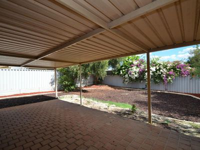 9 Mulline Court, Maddington
