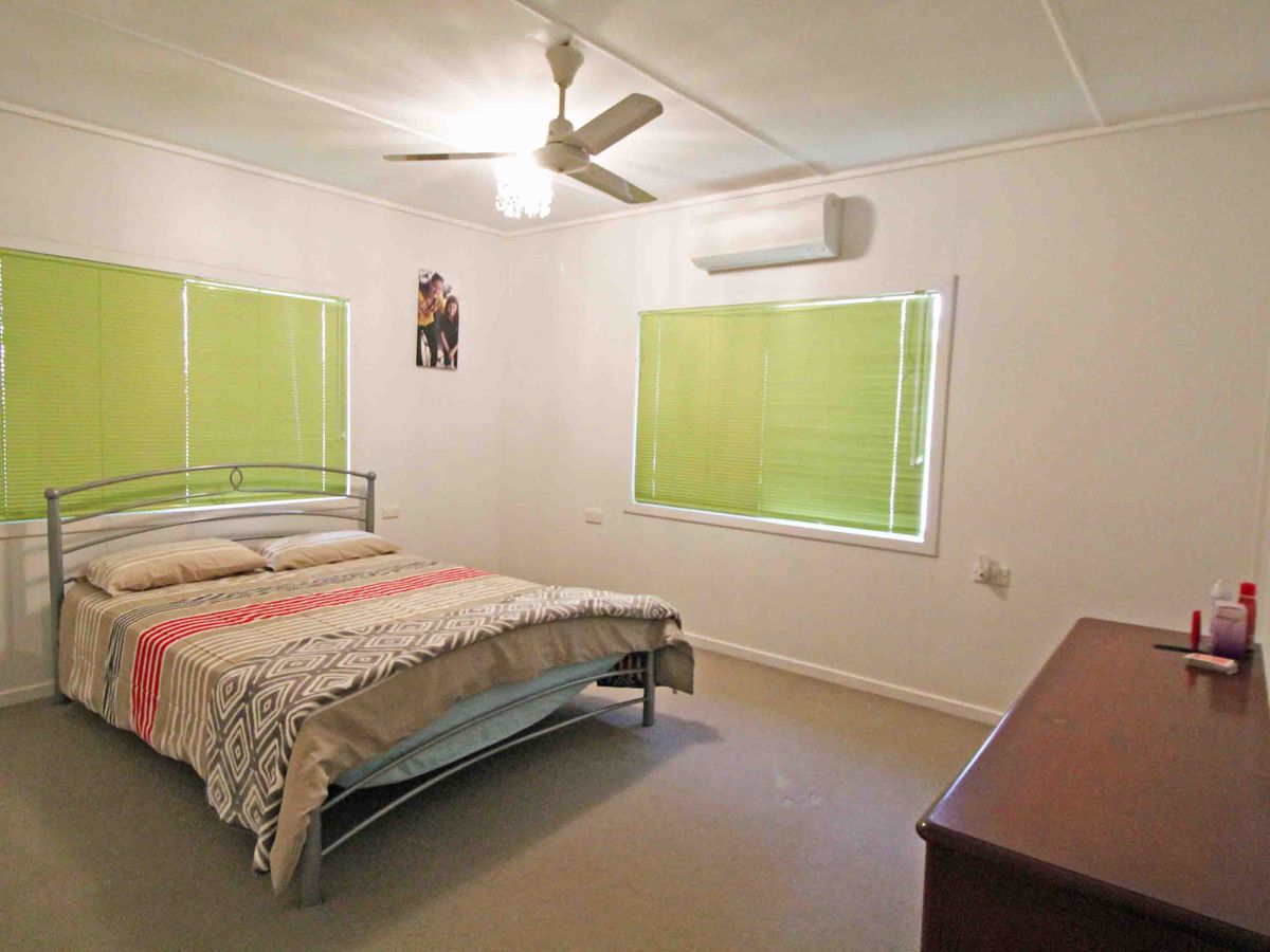 13 Tinaburra Drive, Yungaburra