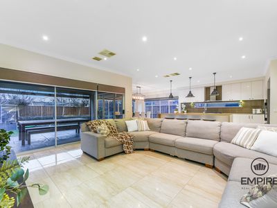 13 Pasadena Boulevard, Clyde