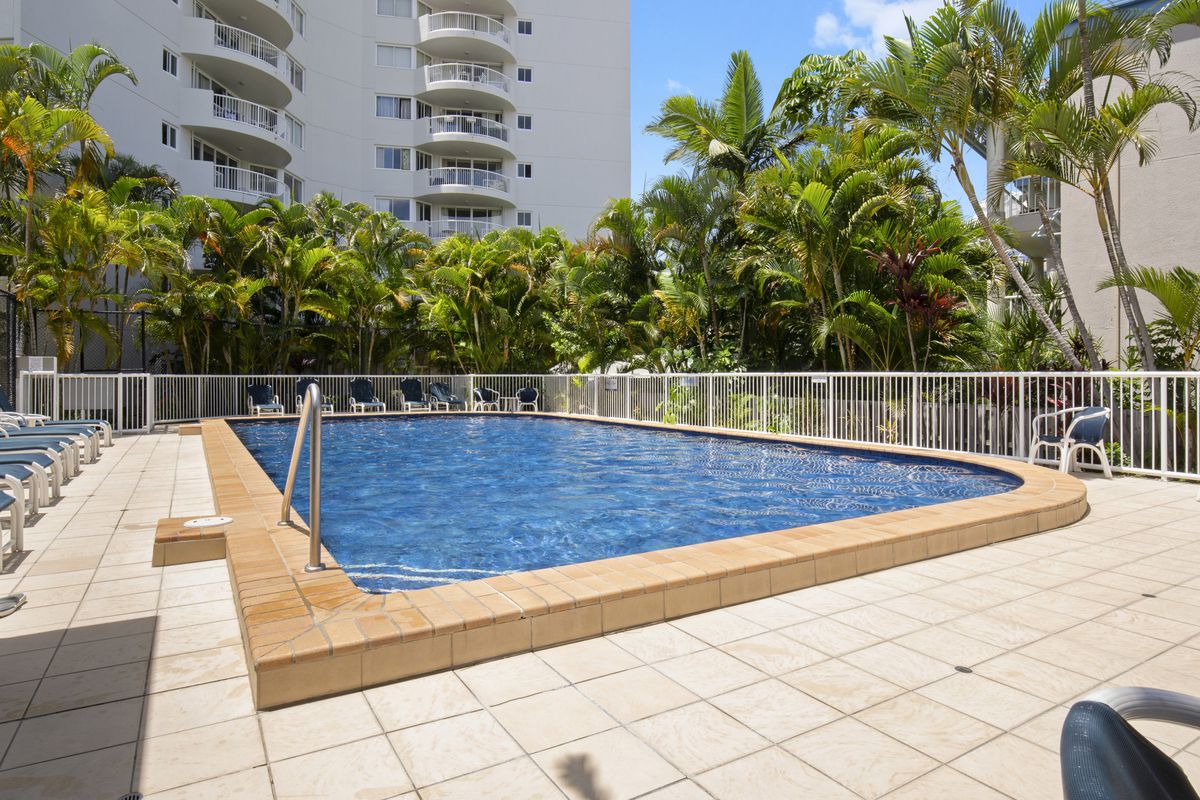 50 / 210 Surf Parade, Surfers Paradise