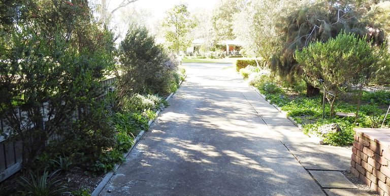 71 Tulip Street, Violet Town