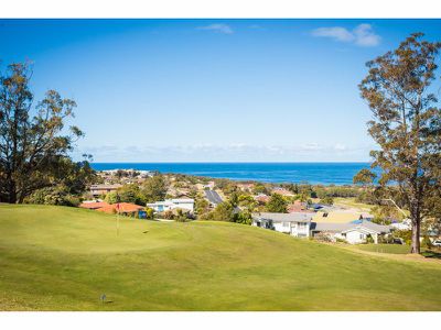 6 MacKillop Court, Tura Beach