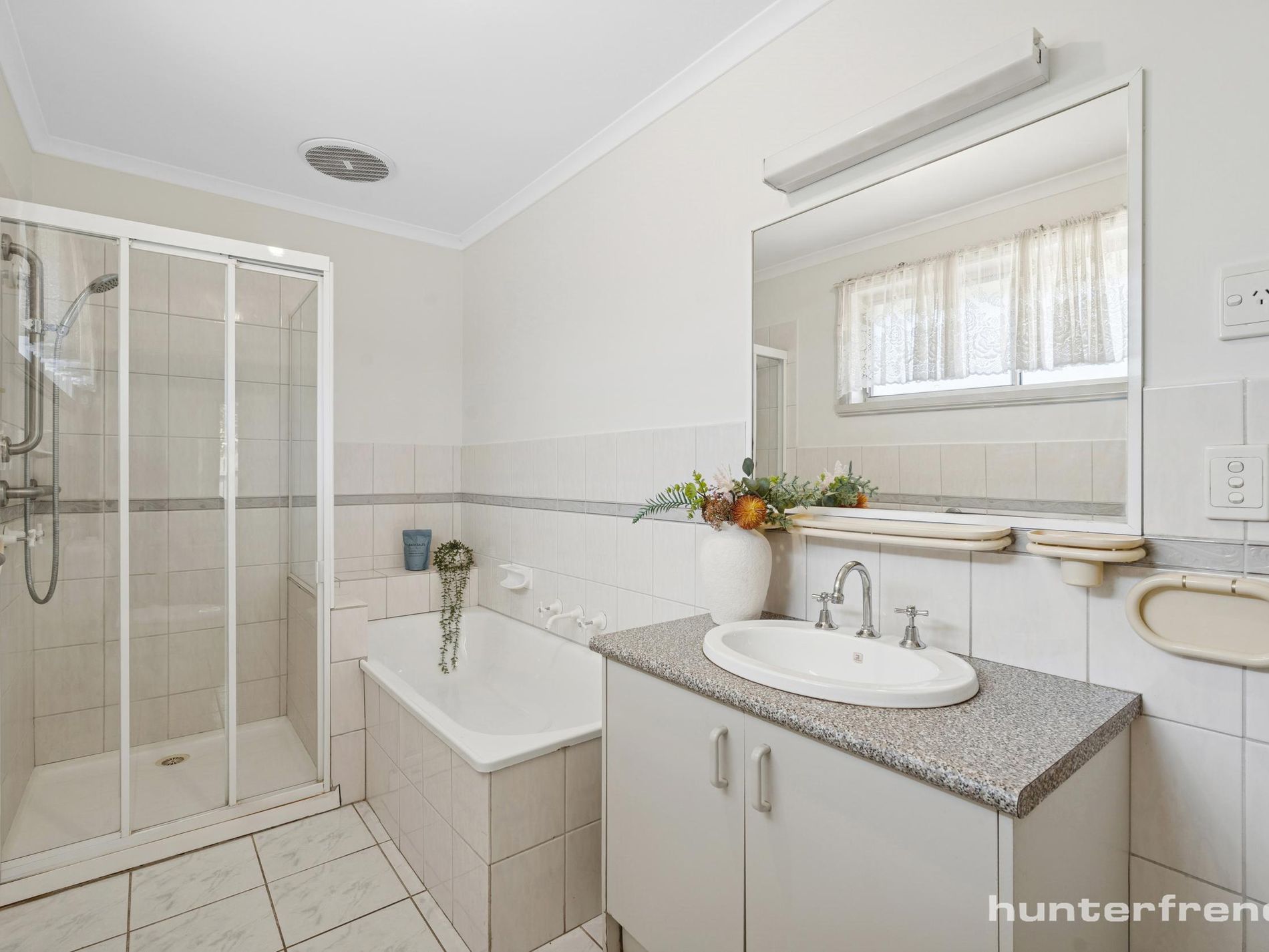 10 Oakes Court, Altona Meadows