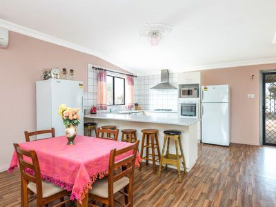 1 Broadarrow Road, Kalgoorlie