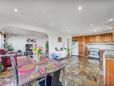 30 Memorial Avenue, Epping
