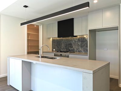 27 Rustic Avenue, Burwood East